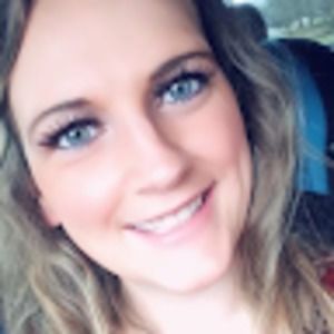 Meet your Posher, Carrie